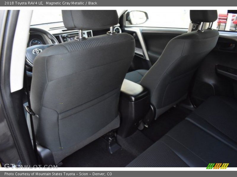 Magnetic Gray Metallic / Black 2018 Toyota RAV4 LE