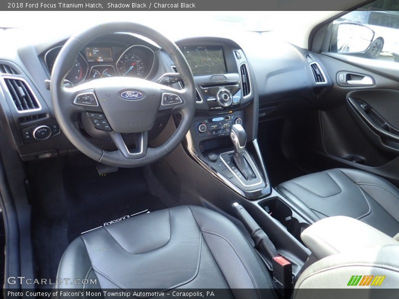Shadow Black / Charcoal Black 2018 Ford Focus Titanium Hatch