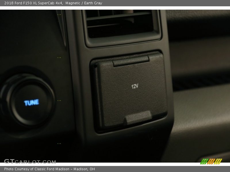 Magnetic / Earth Gray 2018 Ford F150 XL SuperCab 4x4
