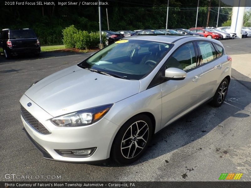 Ingot Silver / Charcoal Black 2018 Ford Focus SEL Hatch