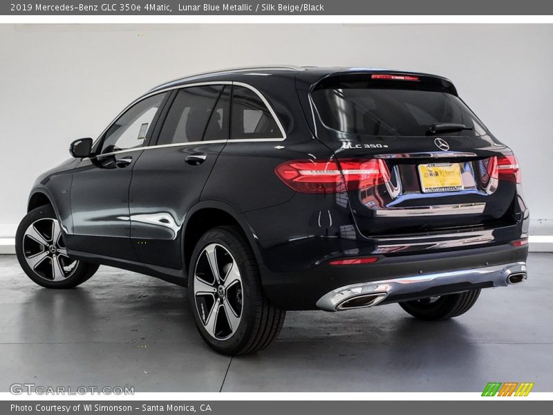 Lunar Blue Metallic / Silk Beige/Black 2019 Mercedes-Benz GLC 350e 4Matic
