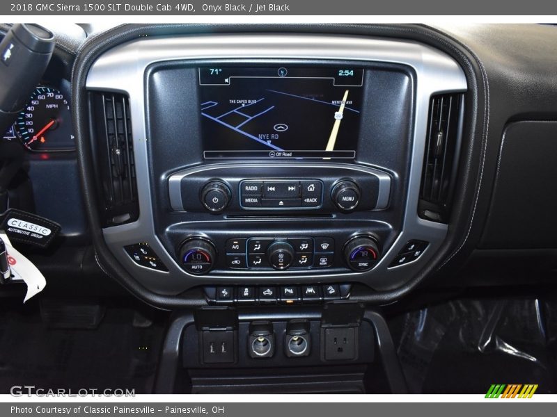 Onyx Black / Jet Black 2018 GMC Sierra 1500 SLT Double Cab 4WD