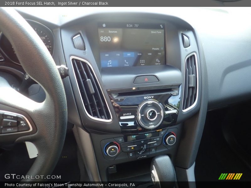 Ingot Silver / Charcoal Black 2018 Ford Focus SEL Hatch