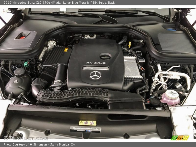 Lunar Blue Metallic / Silk Beige/Black 2019 Mercedes-Benz GLC 350e 4Matic