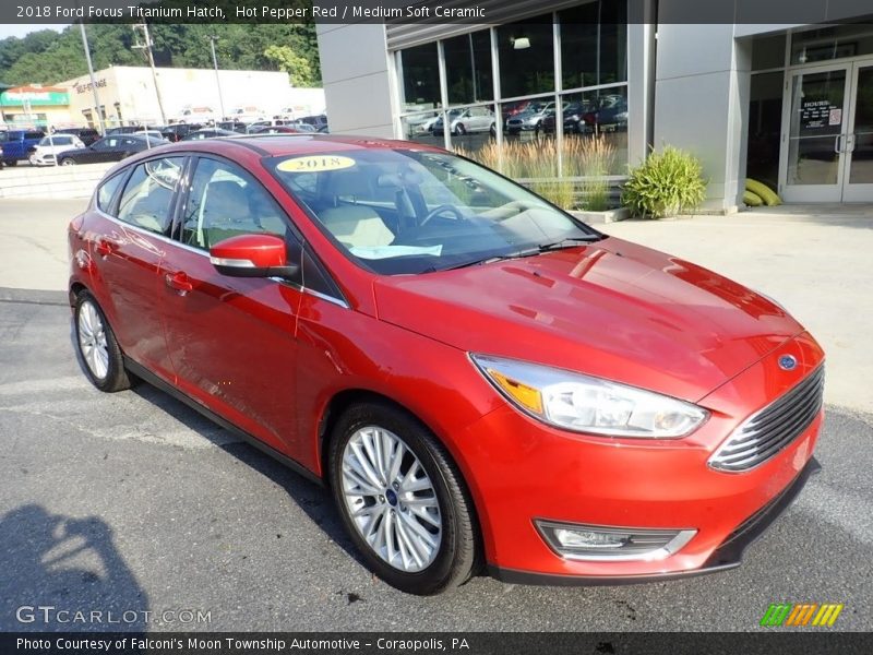 Hot Pepper Red / Medium Soft Ceramic 2018 Ford Focus Titanium Hatch