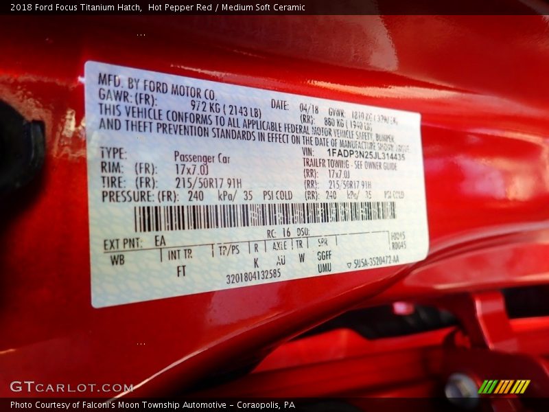 Hot Pepper Red / Medium Soft Ceramic 2018 Ford Focus Titanium Hatch