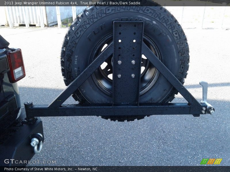 True Blue Pearl / Black/Dark Saddle 2013 Jeep Wrangler Unlimited Rubicon 4x4