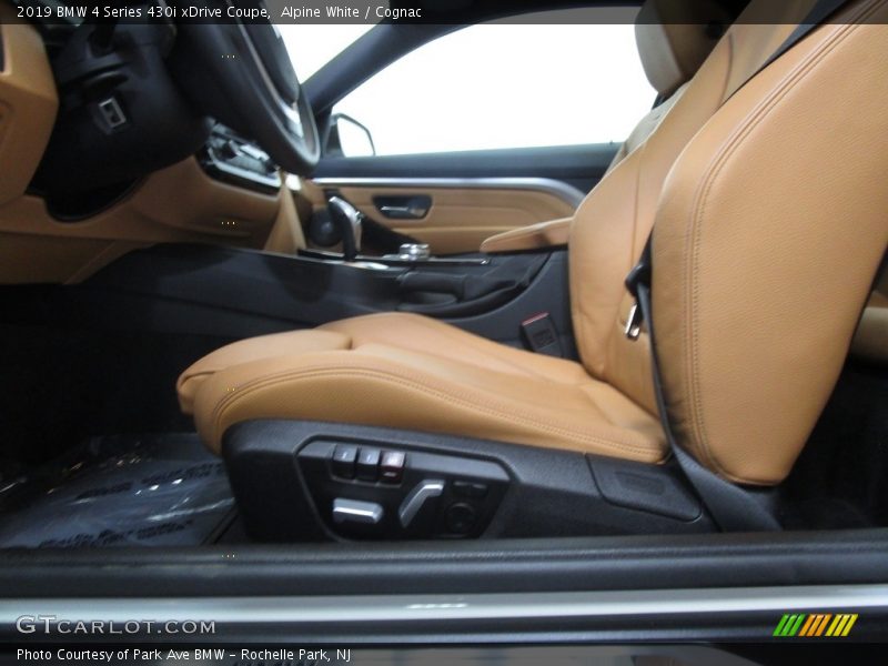 Alpine White / Cognac 2019 BMW 4 Series 430i xDrive Coupe