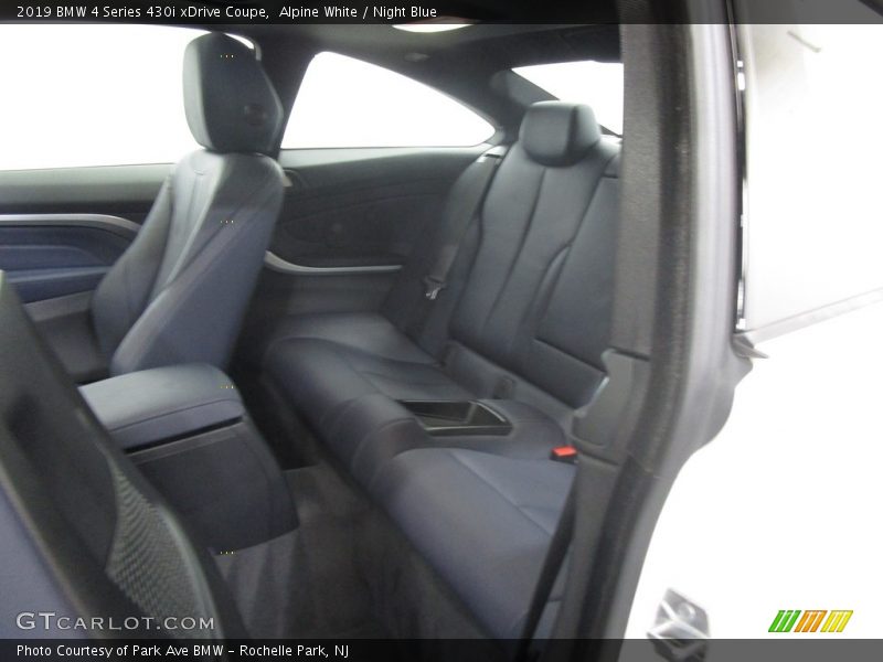 Alpine White / Night Blue 2019 BMW 4 Series 430i xDrive Coupe