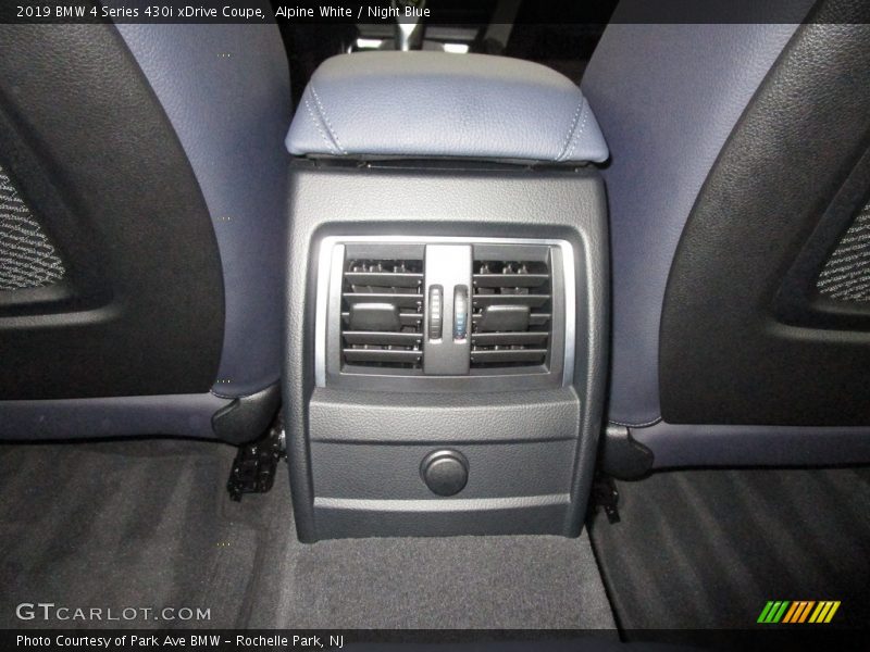 Alpine White / Night Blue 2019 BMW 4 Series 430i xDrive Coupe