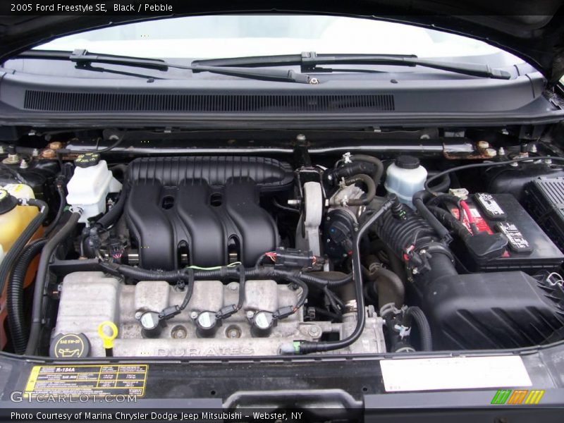 Black / Pebble 2005 Ford Freestyle SE