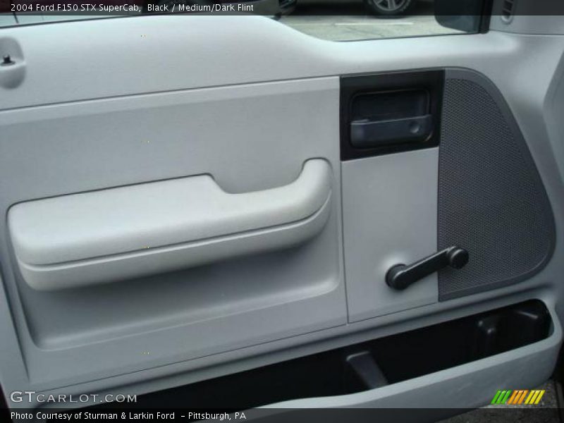 Black / Medium/Dark Flint 2004 Ford F150 STX SuperCab