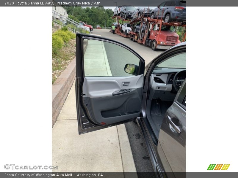Predawn Gray Mica / Ash 2020 Toyota Sienna LE AWD