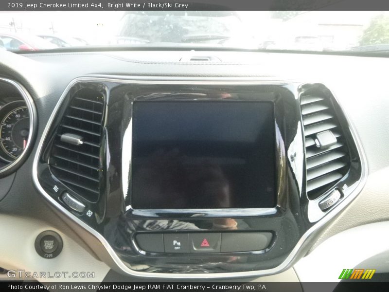 Bright White / Black/Ski Grey 2019 Jeep Cherokee Limited 4x4