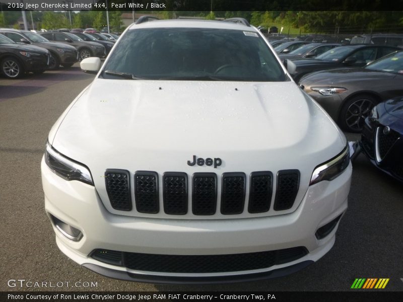 Pearl White / Black 2019 Jeep Cherokee Limited 4x4