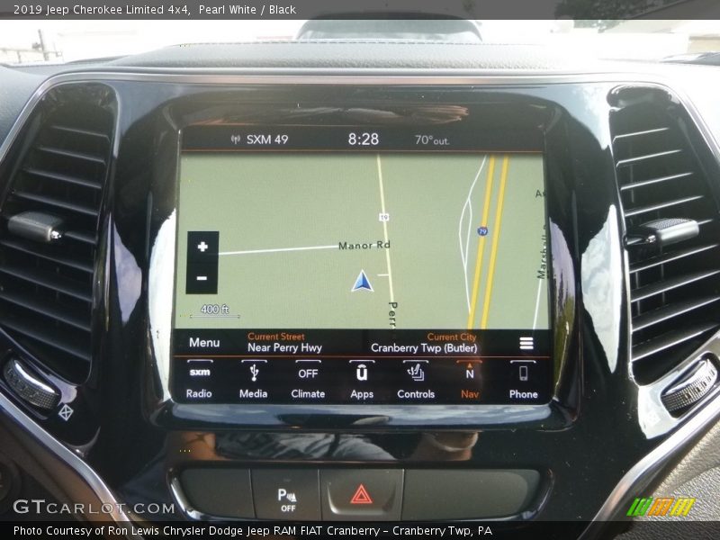 Pearl White / Black 2019 Jeep Cherokee Limited 4x4