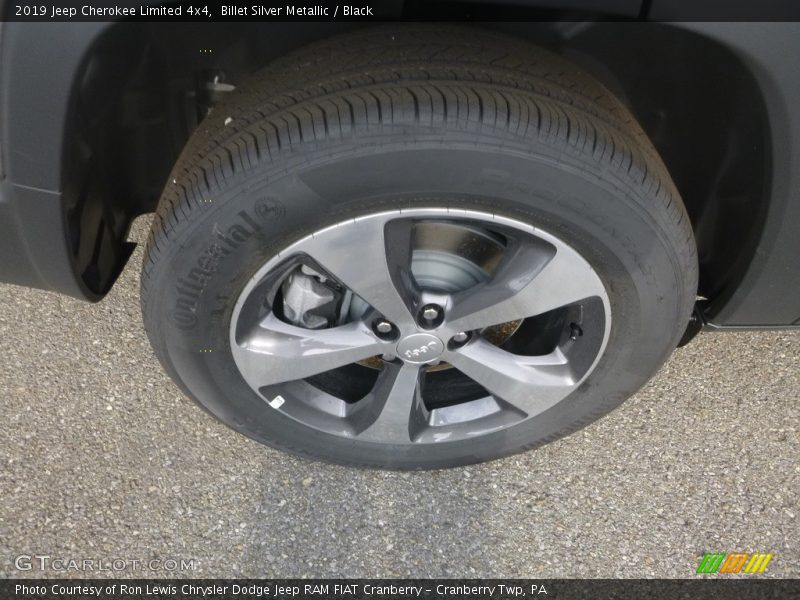 Billet Silver Metallic / Black 2019 Jeep Cherokee Limited 4x4