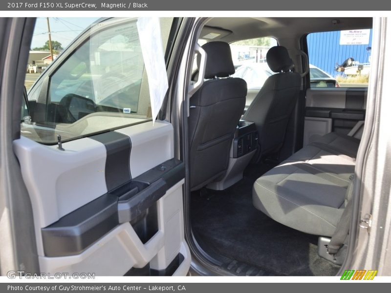 Magnetic / Black 2017 Ford F150 XL SuperCrew