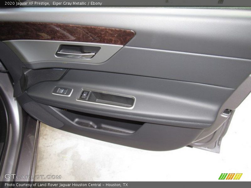 Door Panel of 2020 XF Prestige