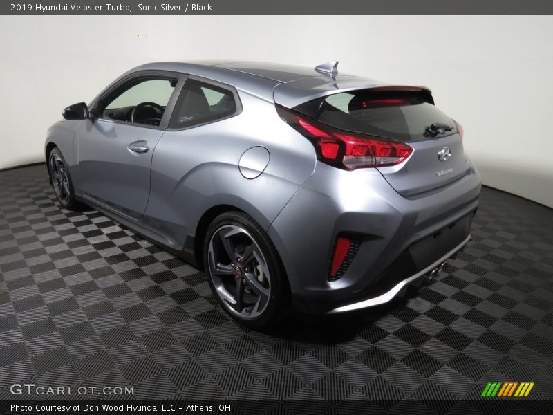 Sonic Silver / Black 2019 Hyundai Veloster Turbo