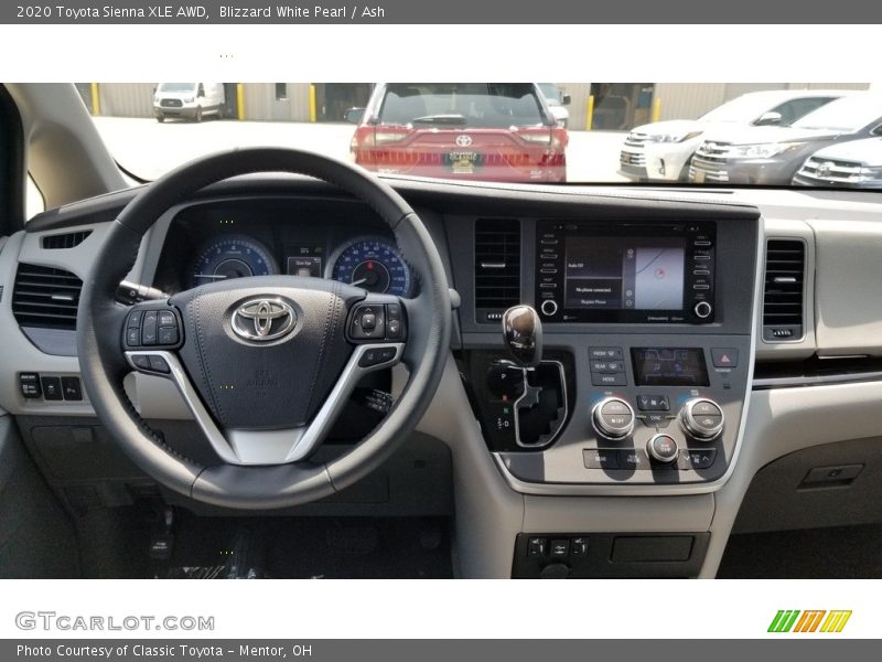 Blizzard White Pearl / Ash 2020 Toyota Sienna XLE AWD
