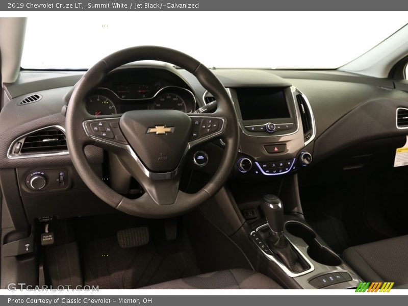 Summit White / Jet Black/­Galvanized 2019 Chevrolet Cruze LT