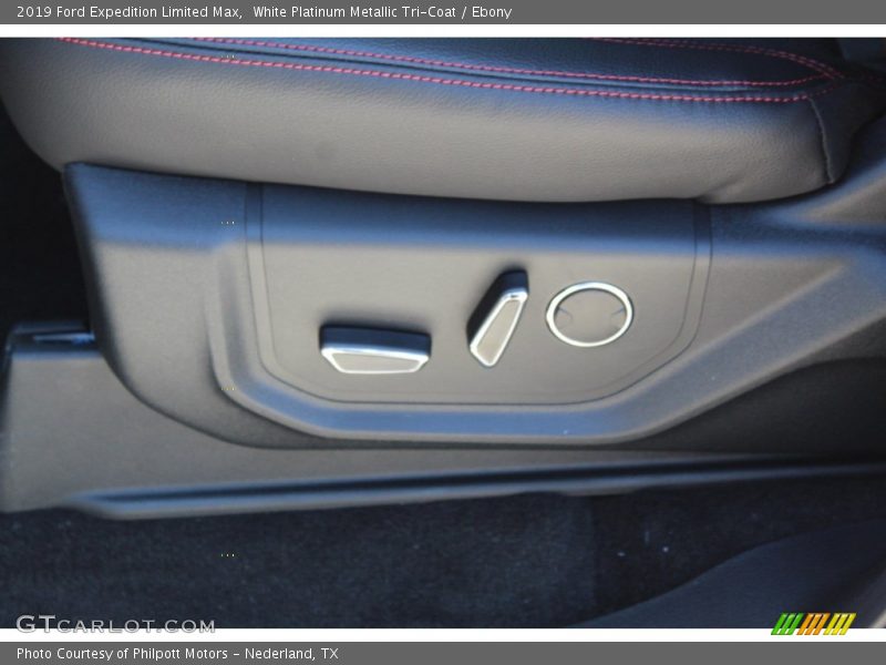White Platinum Metallic Tri-Coat / Ebony 2019 Ford Expedition Limited Max