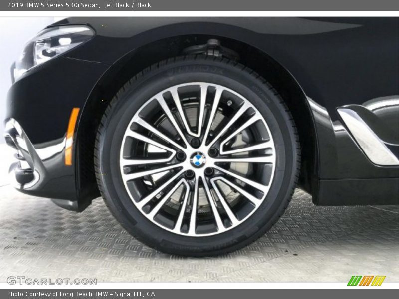 Jet Black / Black 2019 BMW 5 Series 530i Sedan