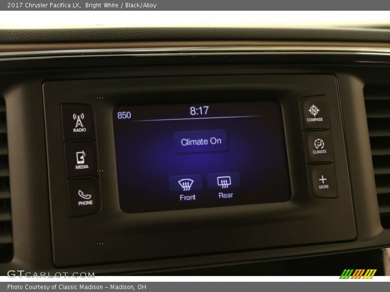 Bright White / Black/Alloy 2017 Chrysler Pacifica LX