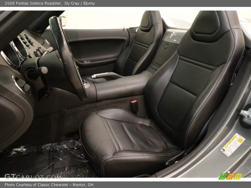 Sly Gray / Ebony 2006 Pontiac Solstice Roadster