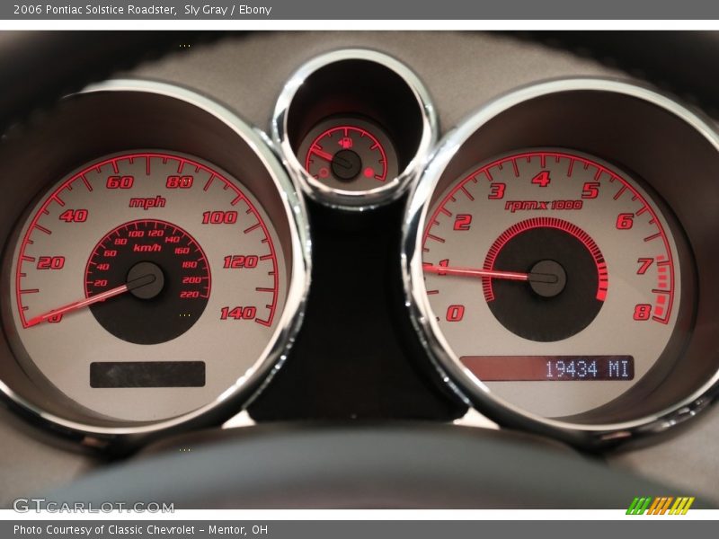 Sly Gray / Ebony 2006 Pontiac Solstice Roadster