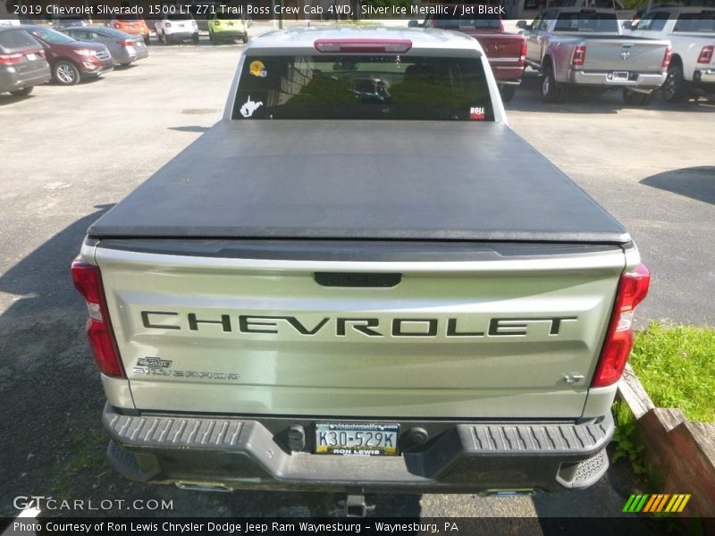 Silver Ice Metallic / Jet Black 2019 Chevrolet Silverado 1500 LT Z71 Trail Boss Crew Cab 4WD