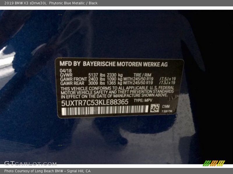 Phytonic Blue Metallic / Black 2019 BMW X3 sDrive30i