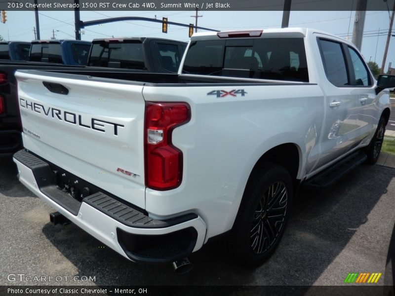 Summit White / Jet Black 2019 Chevrolet Silverado 1500 RST Crew Cab 4WD