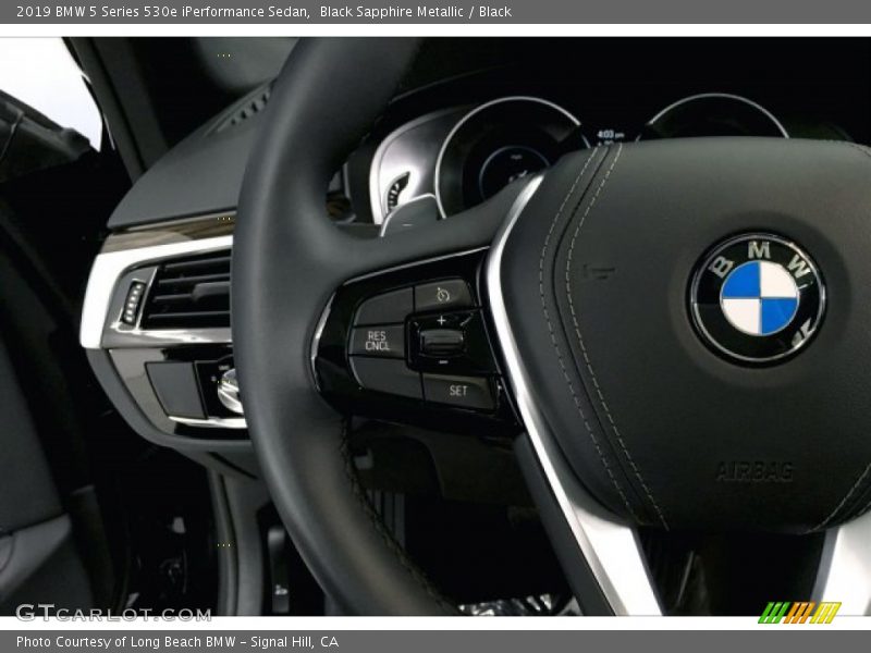 Black Sapphire Metallic / Black 2019 BMW 5 Series 530e iPerformance Sedan