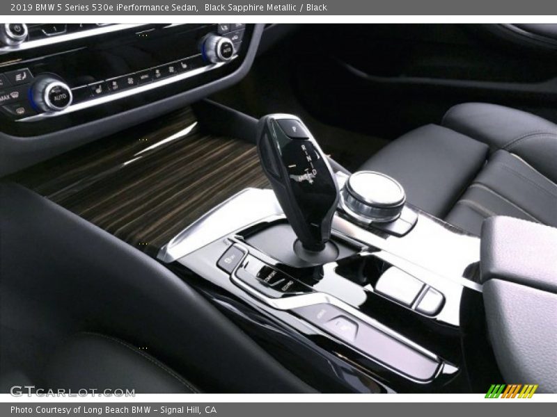 Black Sapphire Metallic / Black 2019 BMW 5 Series 530e iPerformance Sedan