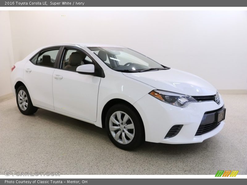 Super White / Ivory 2016 Toyota Corolla LE