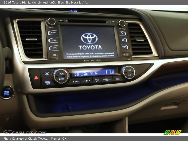 Silver Sky Metallic / Ash 2016 Toyota Highlander Limited AWD