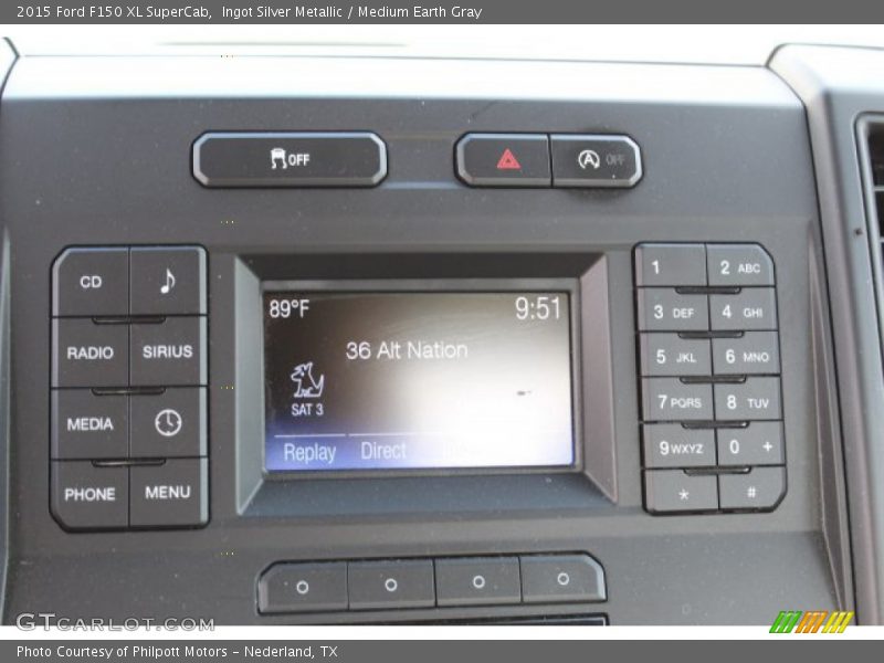 Ingot Silver Metallic / Medium Earth Gray 2015 Ford F150 XL SuperCab