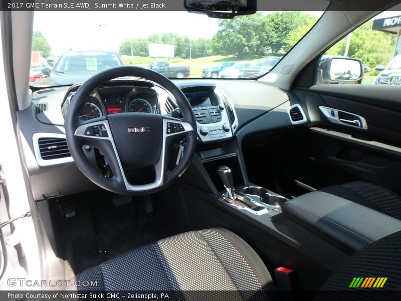 Summit White / Jet Black 2017 GMC Terrain SLE AWD