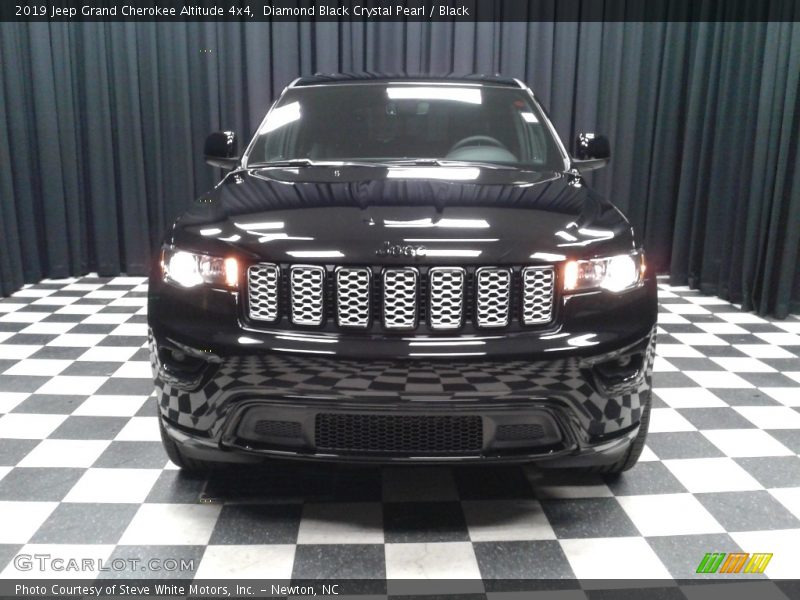 Diamond Black Crystal Pearl / Black 2019 Jeep Grand Cherokee Altitude 4x4