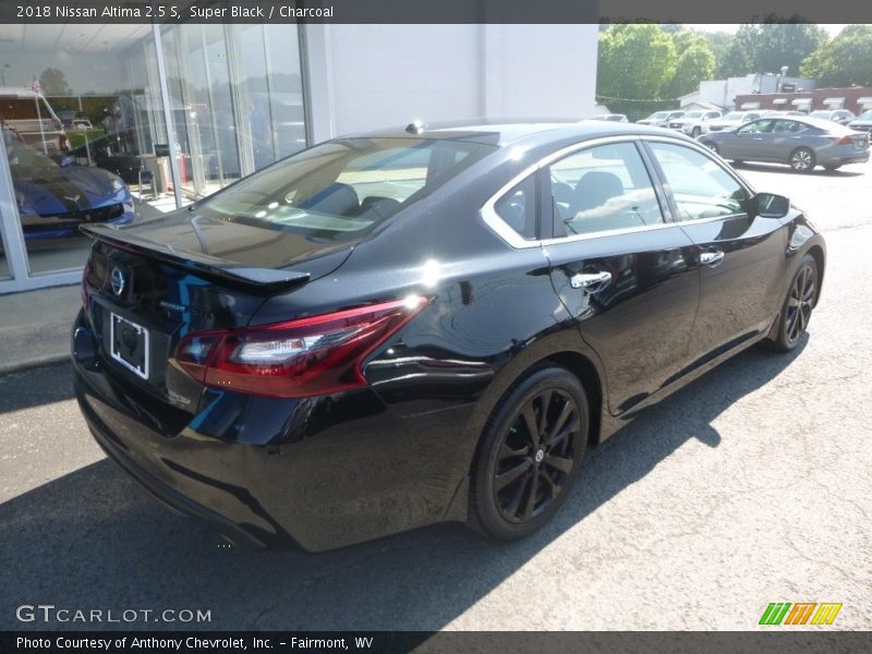 Super Black / Charcoal 2018 Nissan Altima 2.5 S