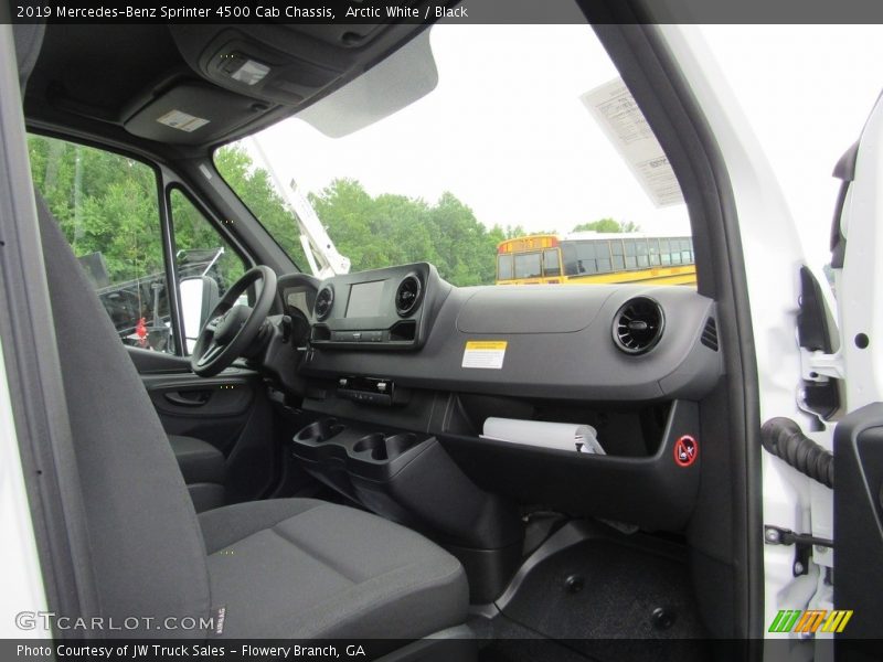 Arctic White / Black 2019 Mercedes-Benz Sprinter 4500 Cab Chassis