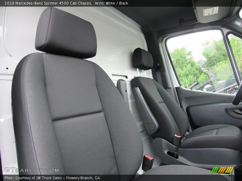 Arctic White / Black 2019 Mercedes-Benz Sprinter 4500 Cab Chassis