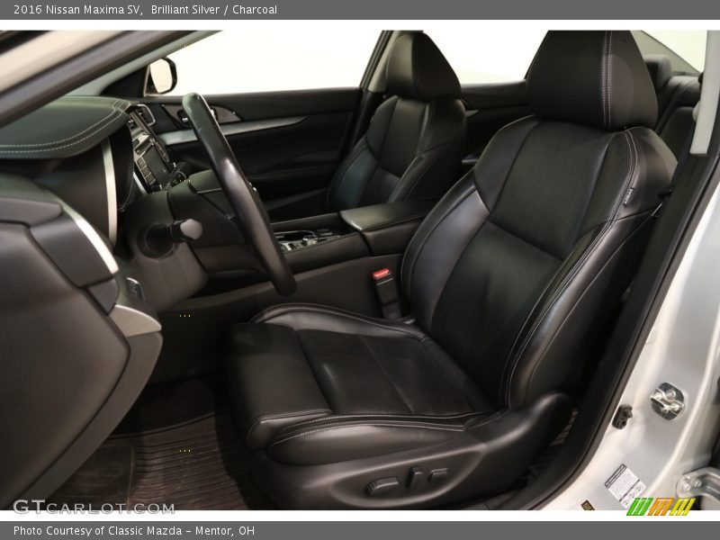 Brilliant Silver / Charcoal 2016 Nissan Maxima SV