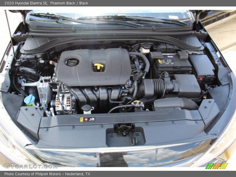Phantom Black / Black 2020 Hyundai Elantra SE