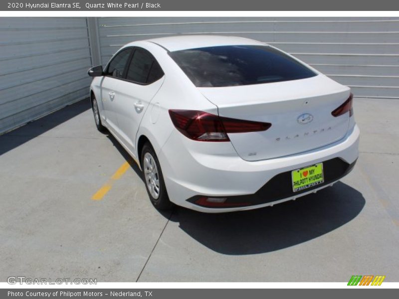 Quartz White Pearl / Black 2020 Hyundai Elantra SE