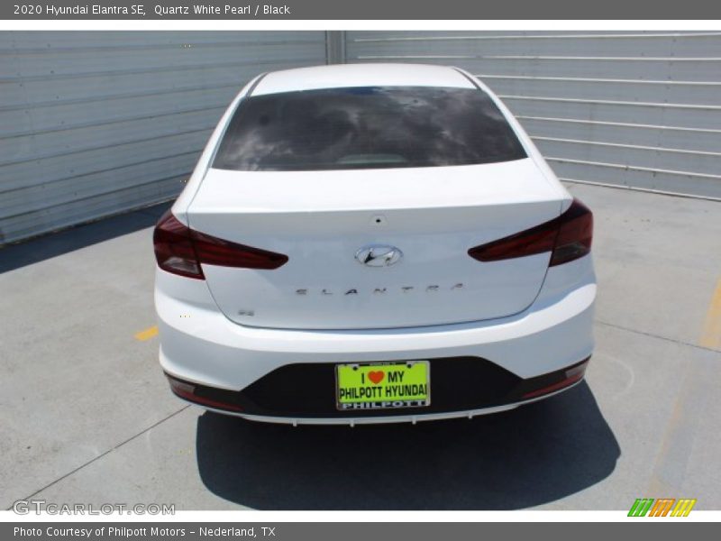 Quartz White Pearl / Black 2020 Hyundai Elantra SE