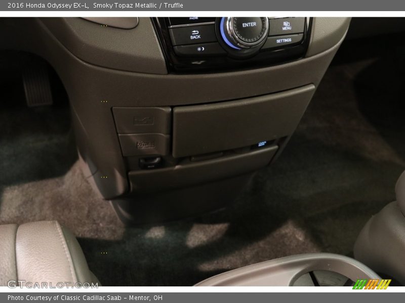 Smoky Topaz Metallic / Truffle 2016 Honda Odyssey EX-L