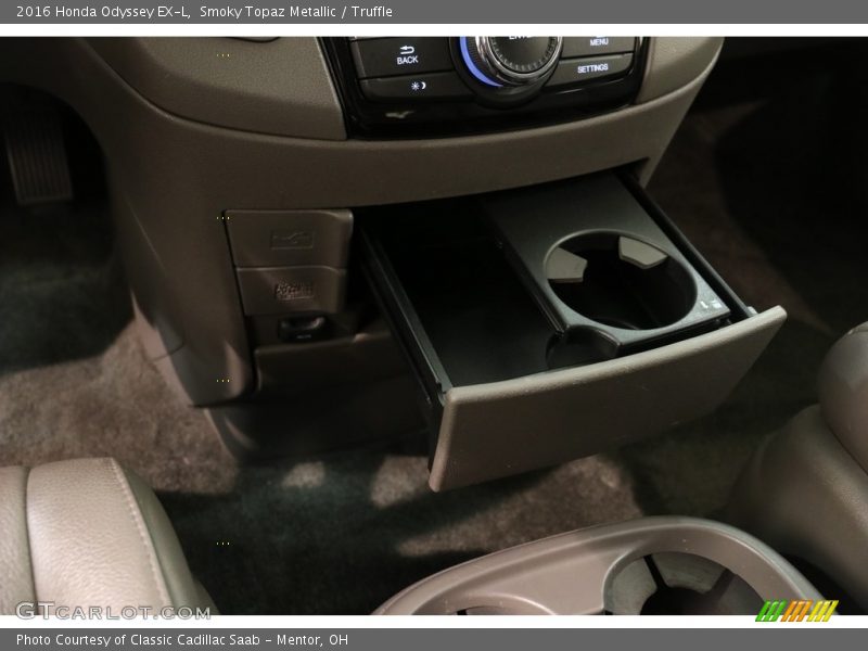 Smoky Topaz Metallic / Truffle 2016 Honda Odyssey EX-L
